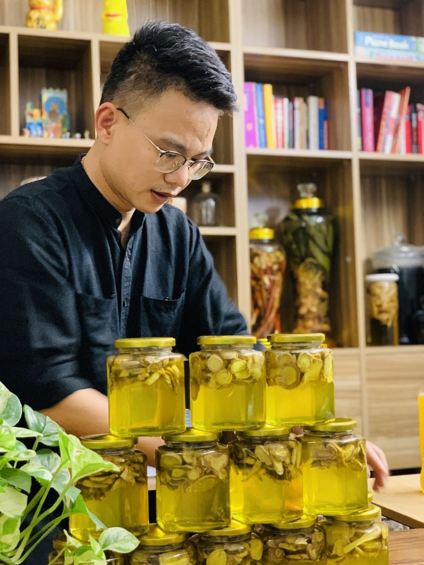 Sâm Lai Châu ngâm mật ong